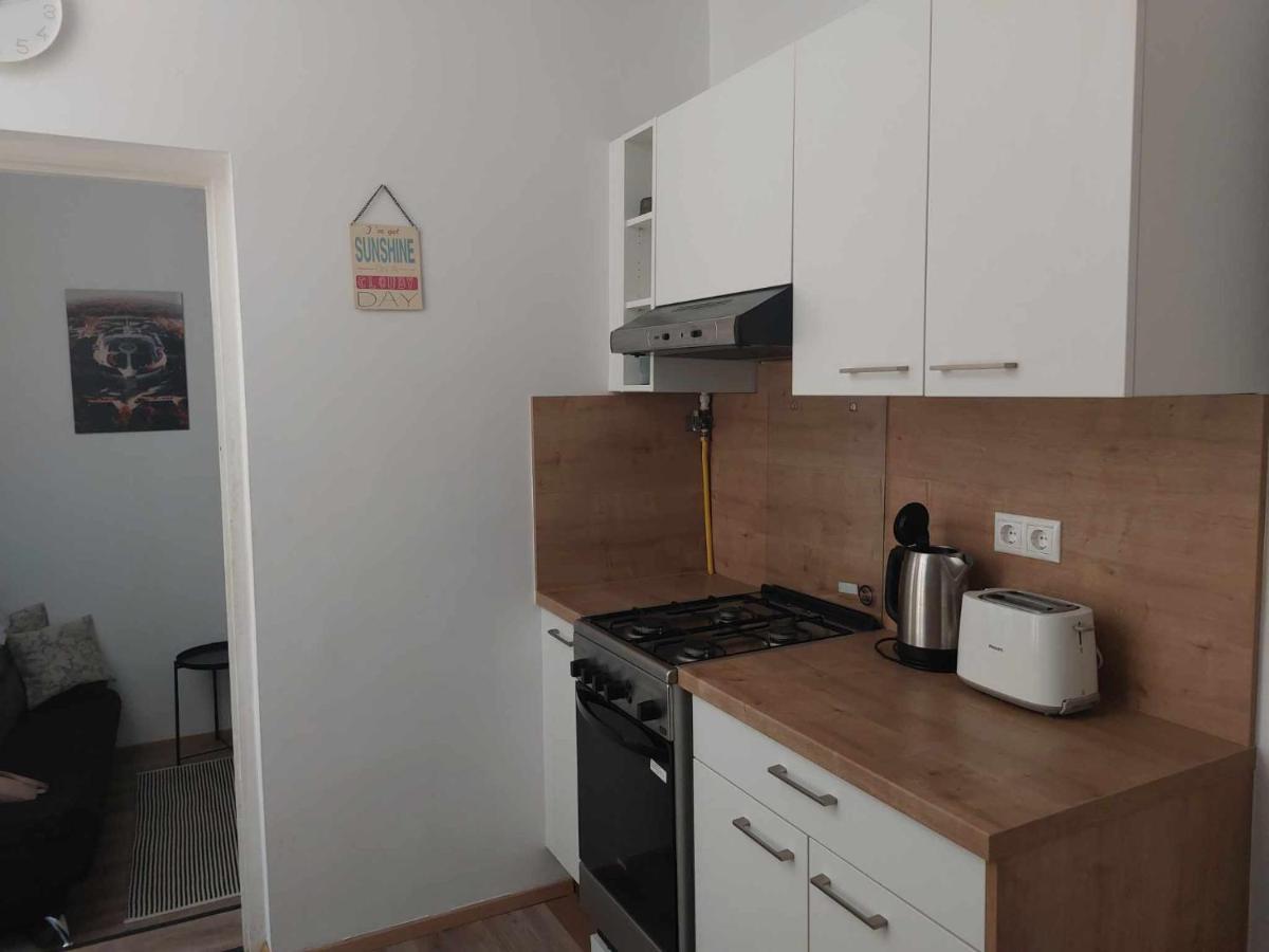 Varfal-Lak Apartman Sopron Luaran gambar