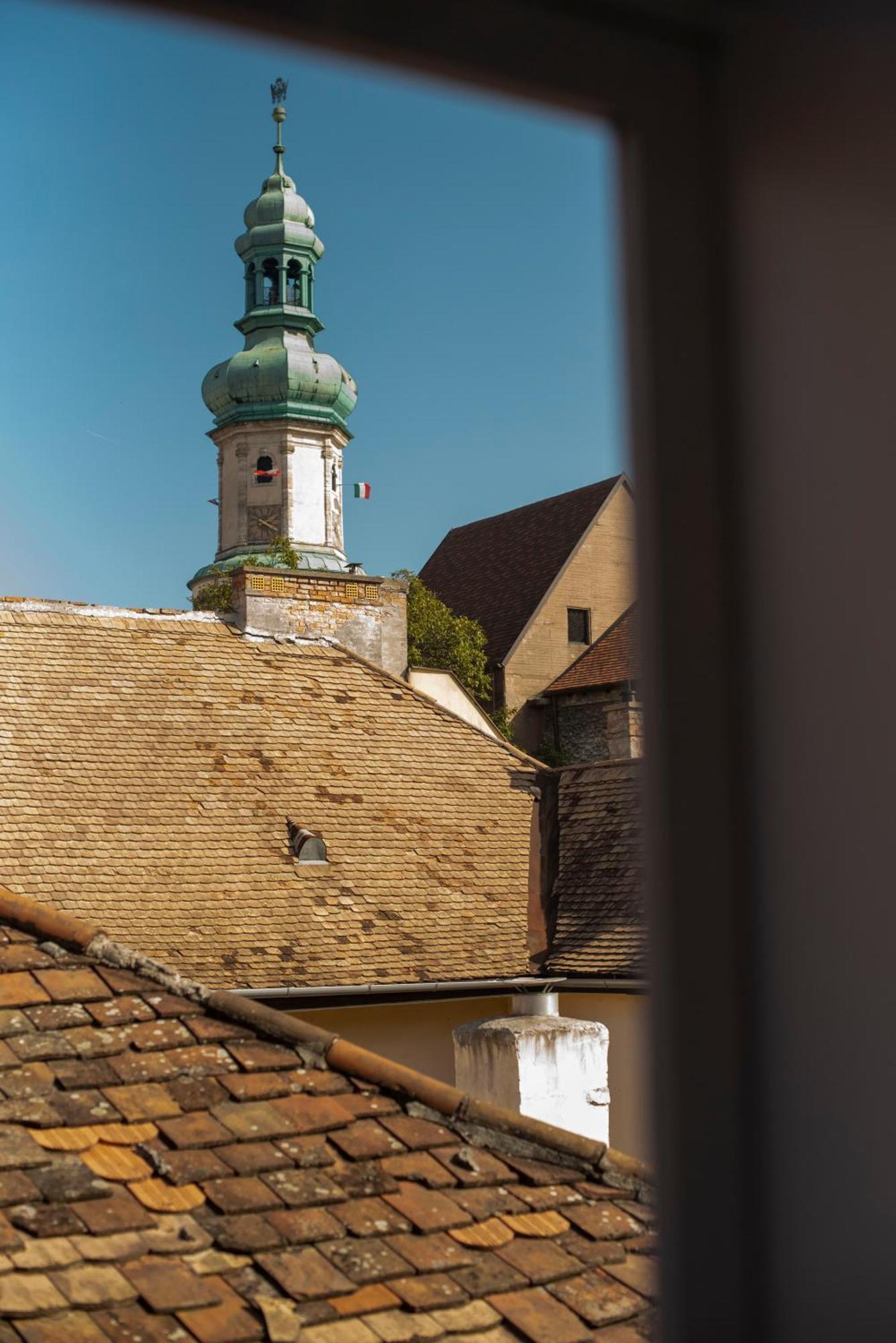 Varfal-Lak Apartman Sopron Luaran gambar